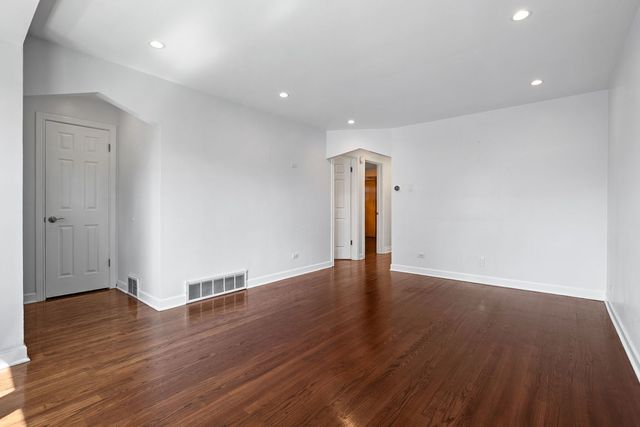 5339 S Kildare Avenue, Chicago, IL 60632