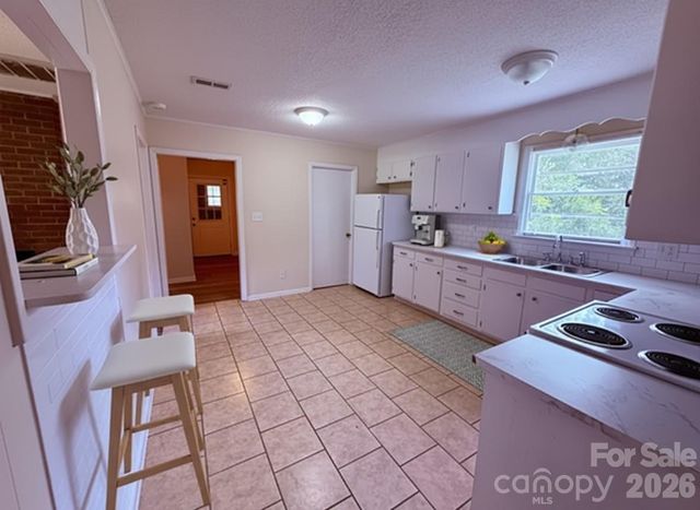 4209 Homeplace Drive, Shelby, NC 28152