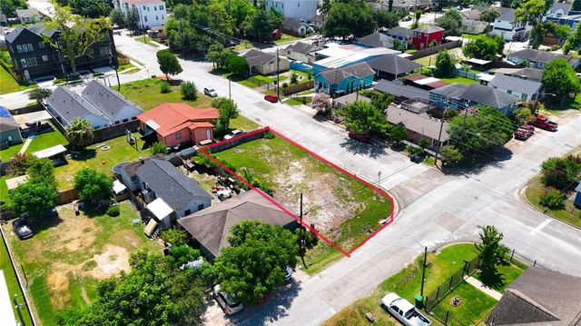 1401 Amundsen Street, Houston, TX 77009