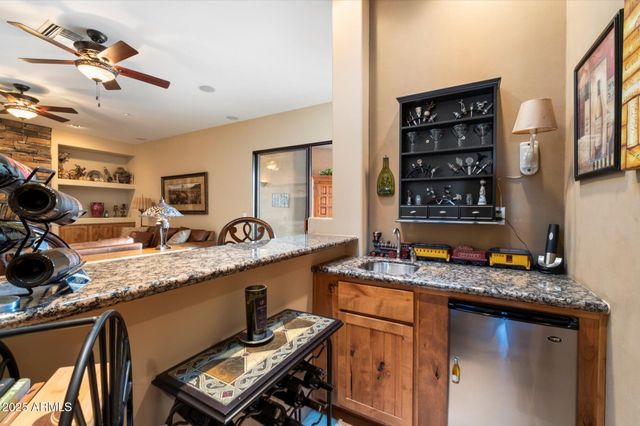 9784 E MIRAMONTE Drive, Scottsdale, AZ 85262