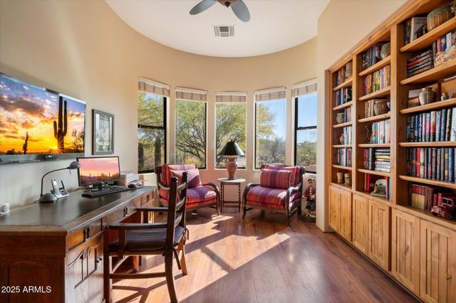 9784 E MIRAMONTE Drive, Scottsdale, AZ 85262