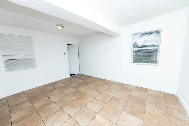 205 NW 33rd Ave, Lauderhill, FL 33311