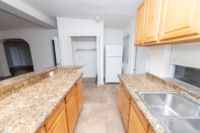 205 NW 33rd Ave, Lauderhill, FL 33311