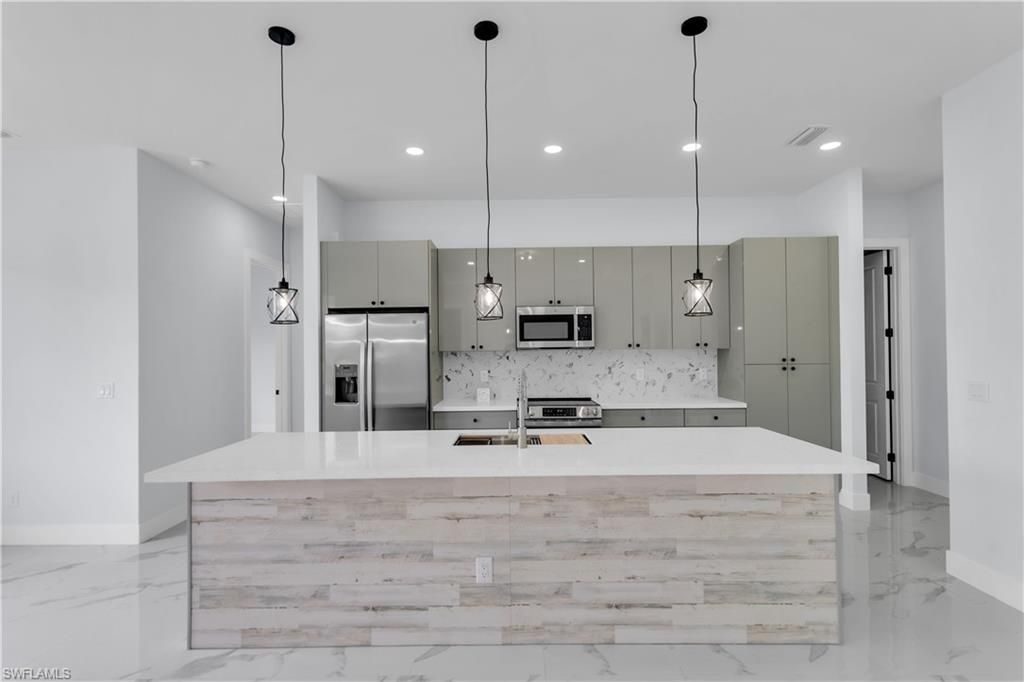 3006 16th ST W, LEHIGH ACRES, FL 33971 — photo 3