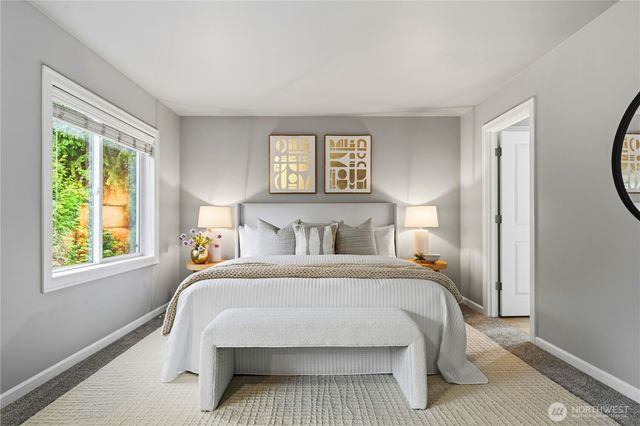 12325 NE 86th Way, Kirkland, WA 98033