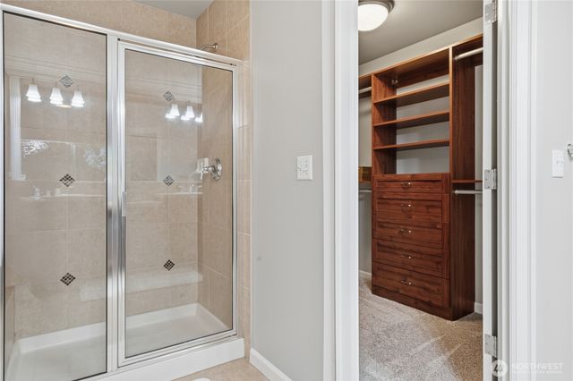 12325 NE 86th Way, Kirkland, WA 98033