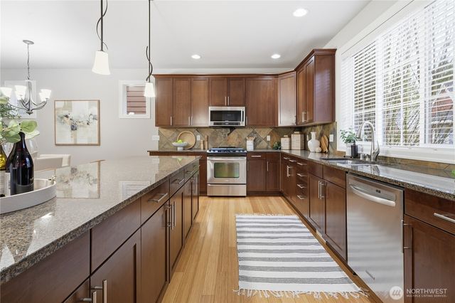 12325 NE 86th Way, Kirkland, WA 98033