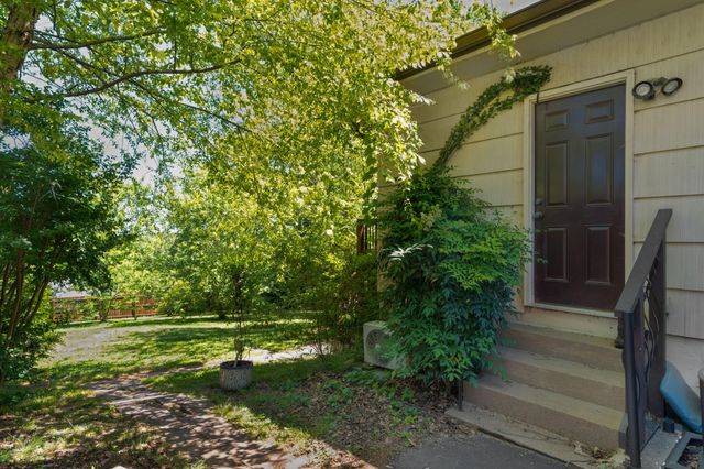 3900 Laird Lane, Chattanooga, TN 37415