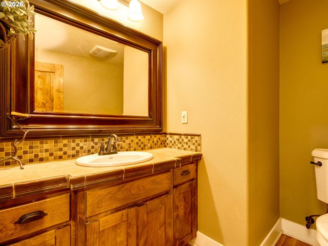 31860 Sw PEACH COVE Rd, West Linn, OR 97068