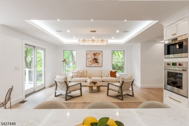 517 Park St, Montclair Twp., NJ 07043