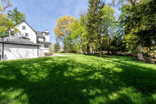 517 Park St, Montclair Twp., NJ 07043