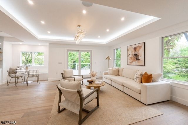 517 Park St, Montclair Twp., NJ 07043