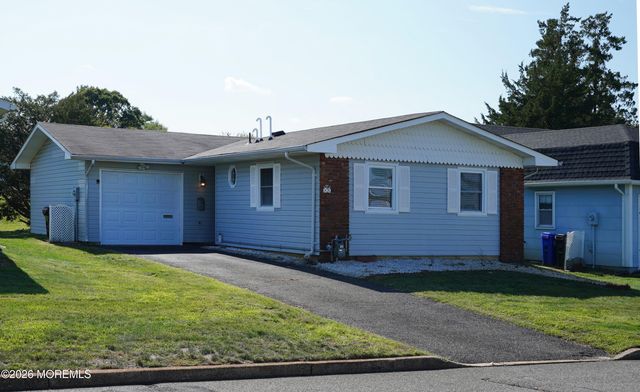 46 Watkins Road, Brick, NJ 08724