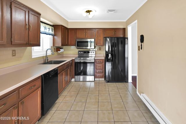 46 Watkins Road, Brick, NJ 08724