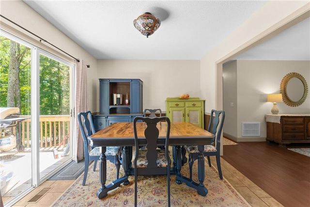 18 Chickasaw Trail, Cleveland, GA 30528