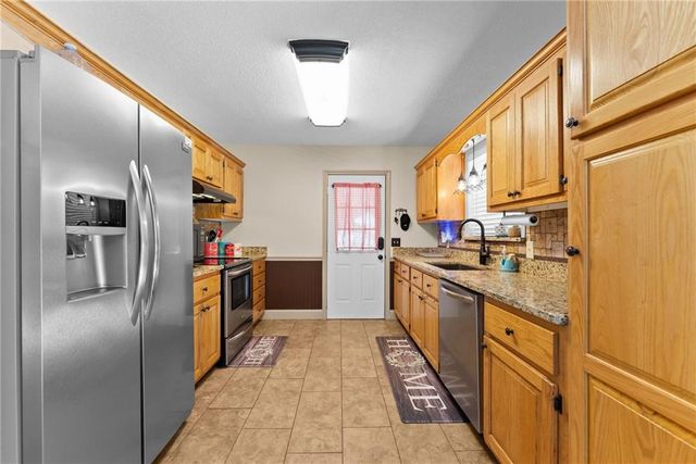 18 Chickasaw Trail, Cleveland, GA 30528