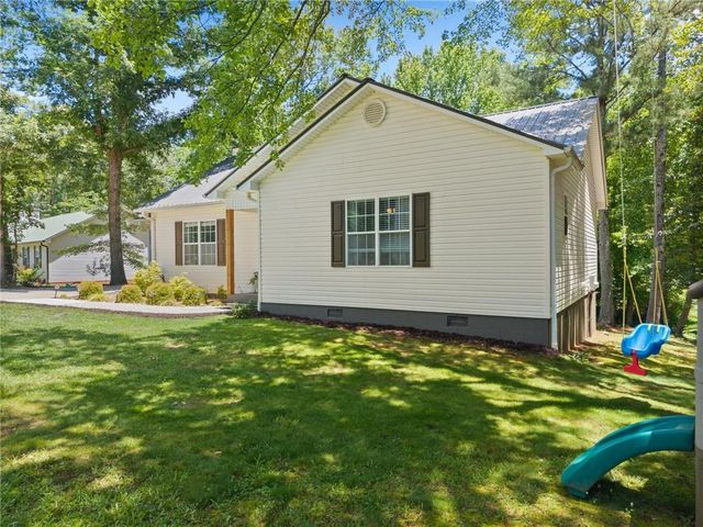 18 Chickasaw Trail, Cleveland, GA 30528