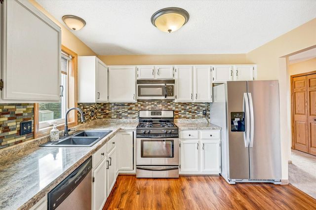 840 County Road D East, Little Canada, MN 55109