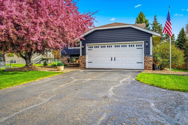 840 County Road D East, Little Canada, MN 55109