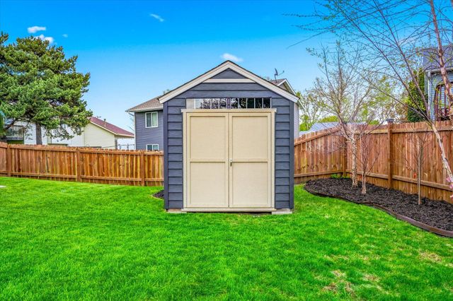 840 County Road D East, Little Canada, MN 55109