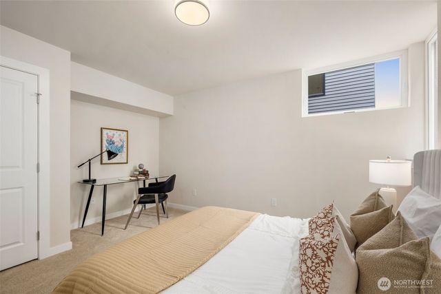 9239 A 16th Avenue SW, Seattle, WA 98106