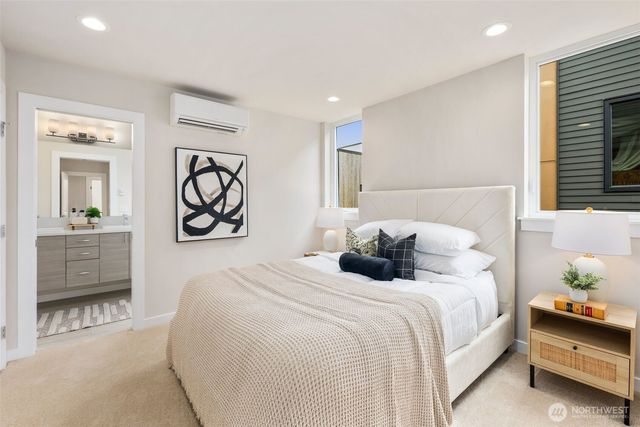 9239 A 16th Avenue SW, Seattle, WA 98106