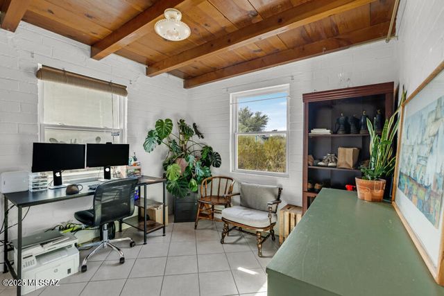 2723 N Richey Boulevard, Tucson, AZ 85716