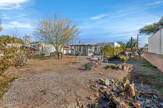 2723 N Richey Boulevard, Tucson, AZ 85716