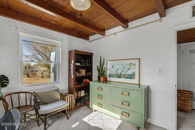 2723 N Richey Boulevard, Tucson, AZ 85716