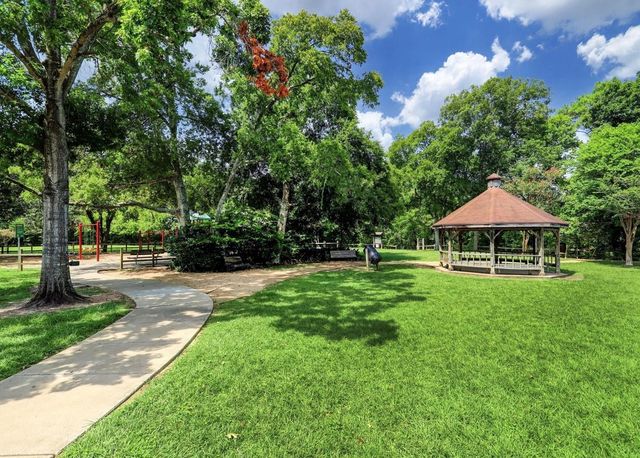 7937 Woodway Drive, Houston, TX 77063