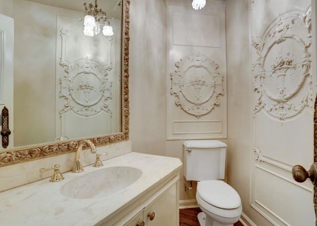 7937 Woodway Drive, Houston, TX 77063