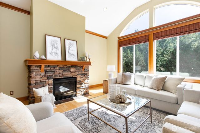 7106 71st Avenue NW, Gig Harbor, WA 98335