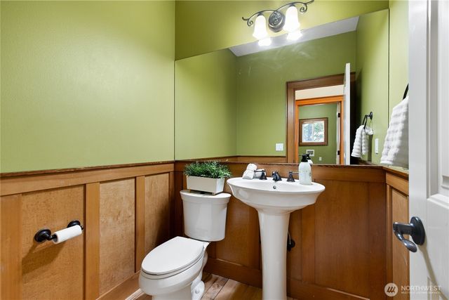 7106 71st Avenue NW, Gig Harbor, WA 98335