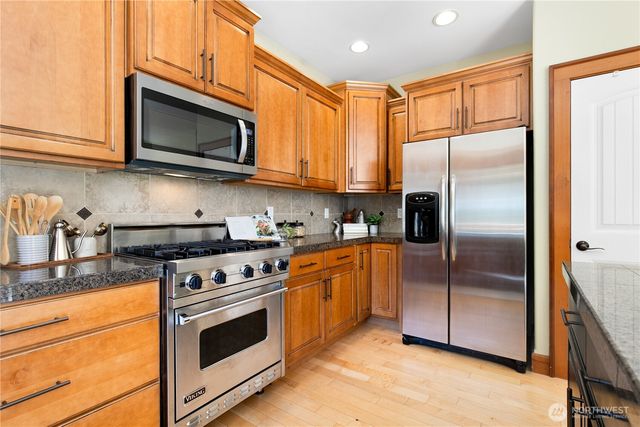 7106 71st Avenue NW, Gig Harbor, WA 98335
