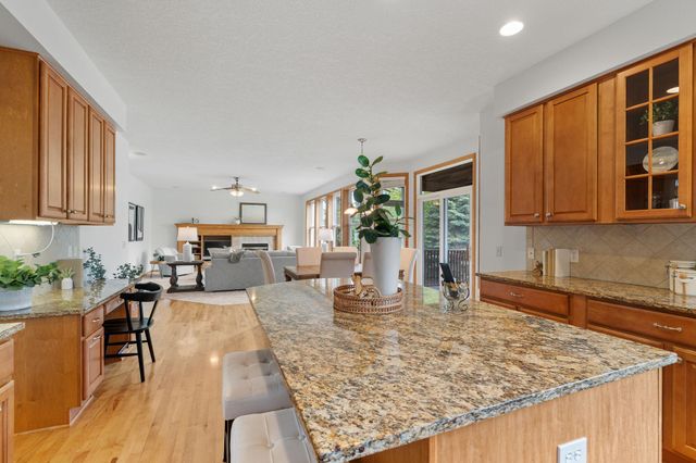 16993 66th Avenue N, Maple Grove, MN 55311