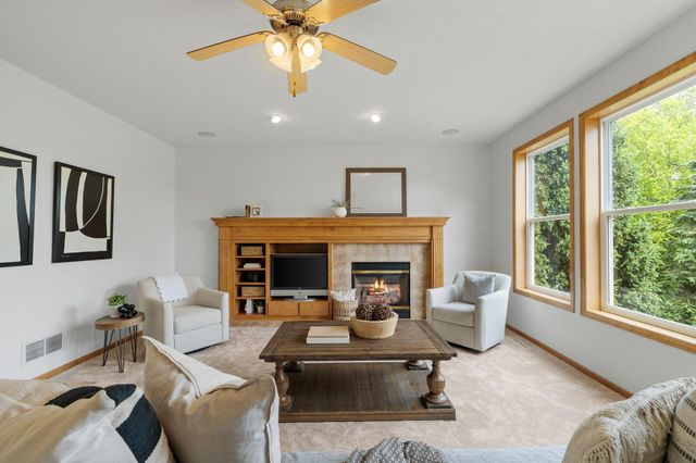 16993 66th Avenue N, Maple Grove, MN 55311