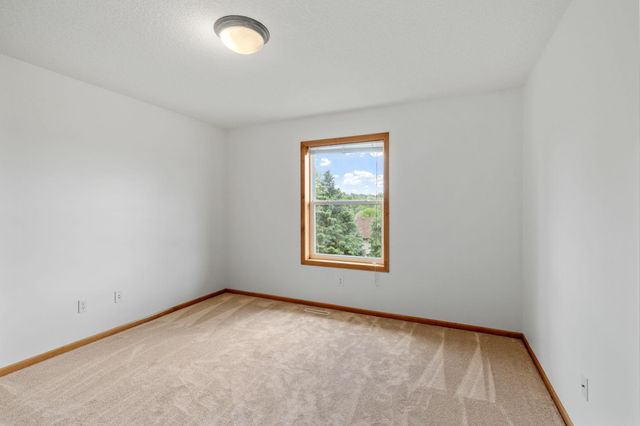 16993 66th Avenue N, Maple Grove, MN 55311