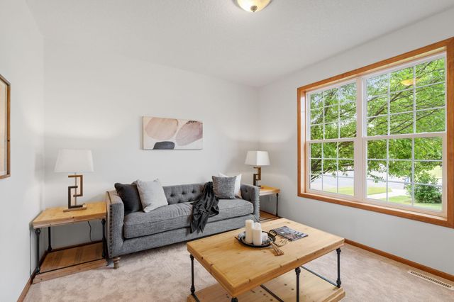 16993 66th Avenue N, Maple Grove, MN 55311