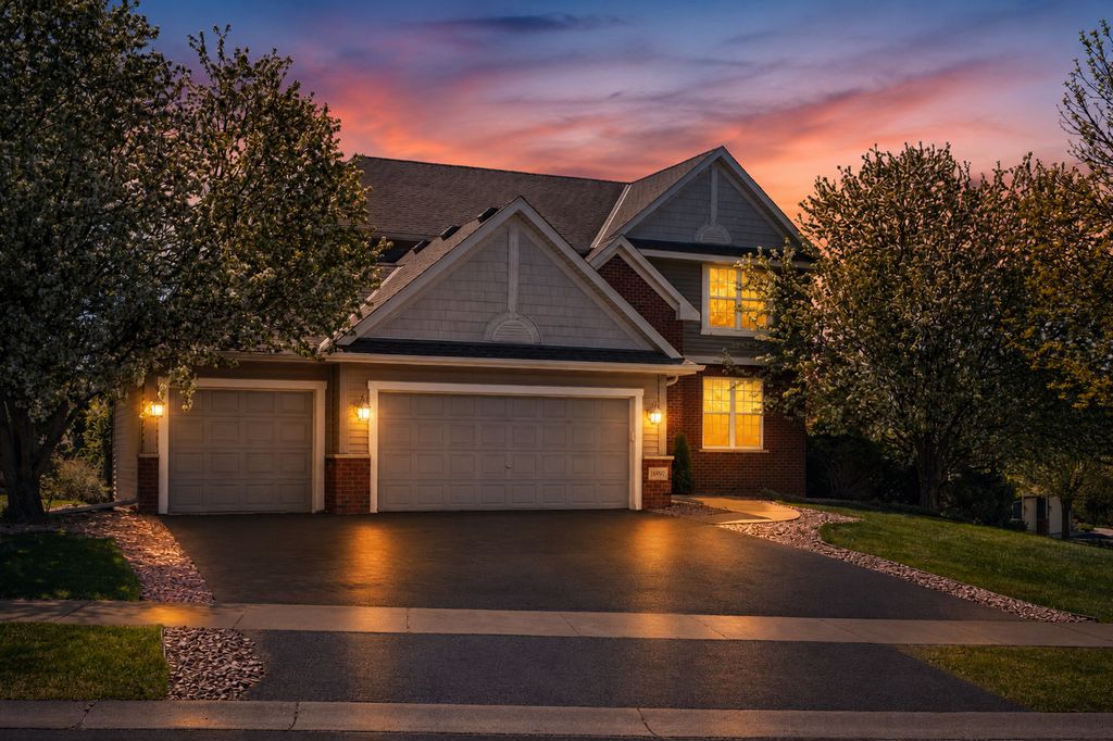 16993 66th Avenue N, Maple Grove, MN 55311