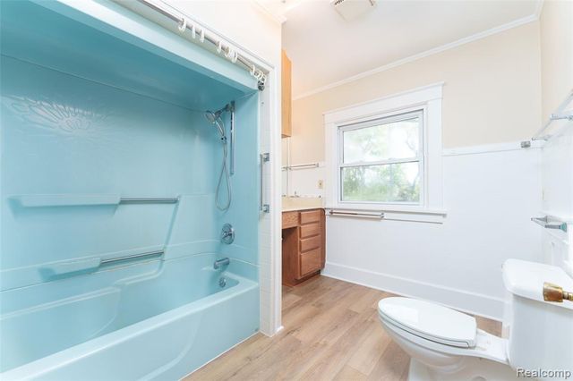 712 E Grand River Avenue, Fowlerville, MI 48836