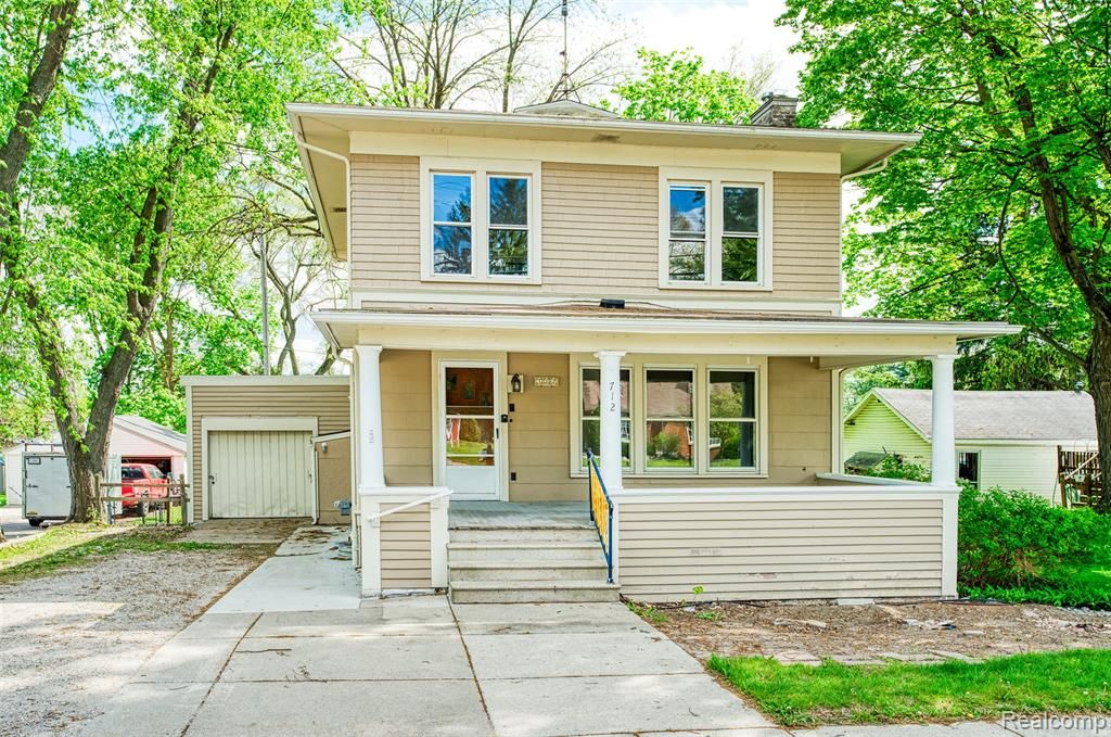 712 E Grand River Avenue, Fowlerville, MI 48836