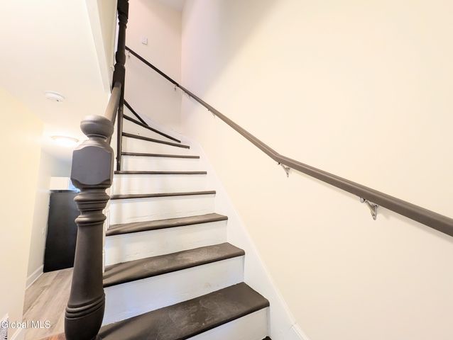 227 2nd Avenue, Albany, NY 12209