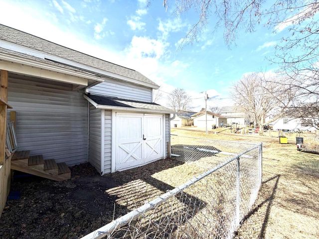 305 W Foster STREET, Tomah, WI 54660