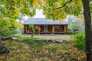 387 Middle St, West Newbury, MA 01985