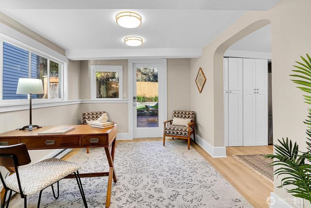 2850 NW 65th Street, Seattle, WA 98117