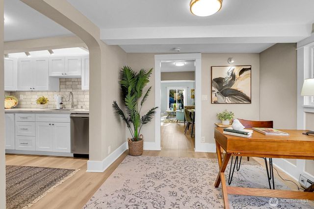 2850 NW 65th Street, Seattle, WA 98117