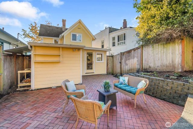 2850 NW 65th Street, Seattle, WA 98117