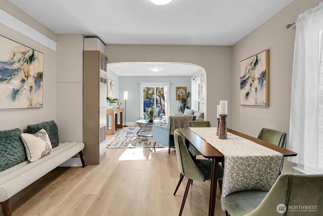 2850 NW 65th Street, Seattle, WA 98117