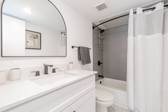 606 N Marsalis Avenue 210, Dallas, TX 75203