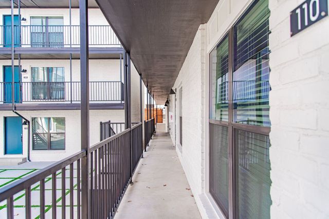 606 N Marsalis Avenue 210, Dallas, TX 75203